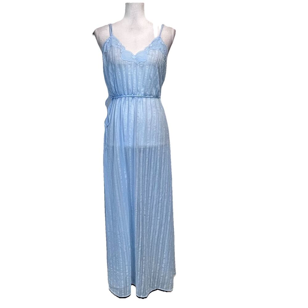 Vintage Lorraine Long Nightgown Lingerie size Medium Baby Blue Stripes Lace